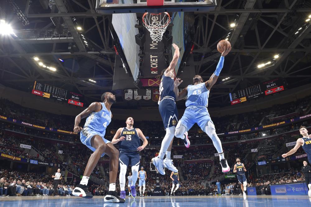 🏀活塞vs猛龙前瞻：客场虫猛龙上门挑战，活塞士别三日刮目相看.