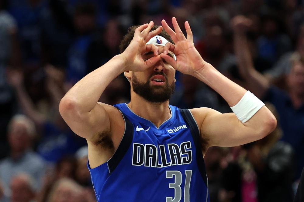 显然是对其 显然是对其